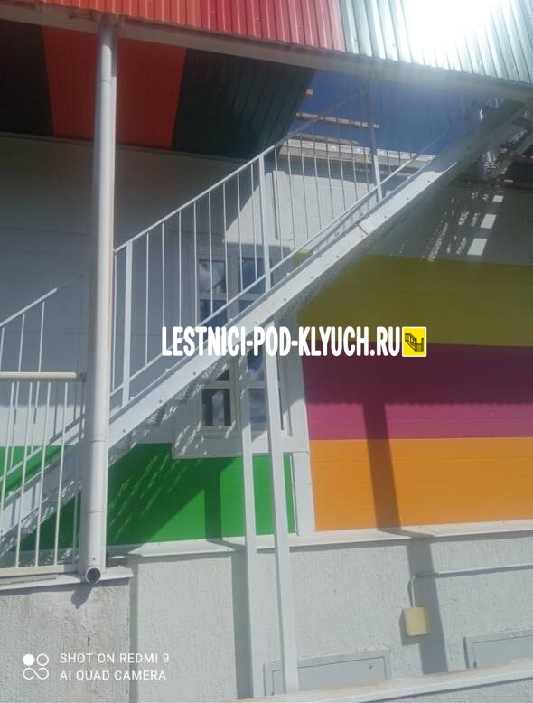 Пожарная лестница 11