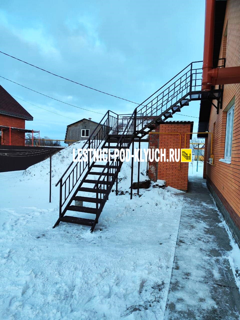 Пожарная лестница 13