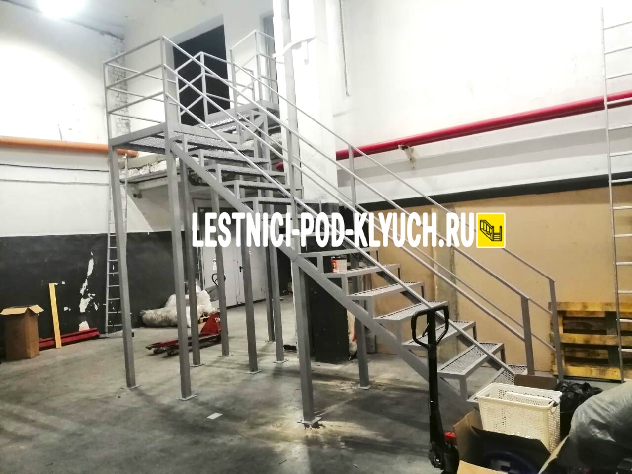 Пожарная лестница 15